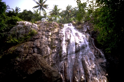 Na Muang Wasserfall